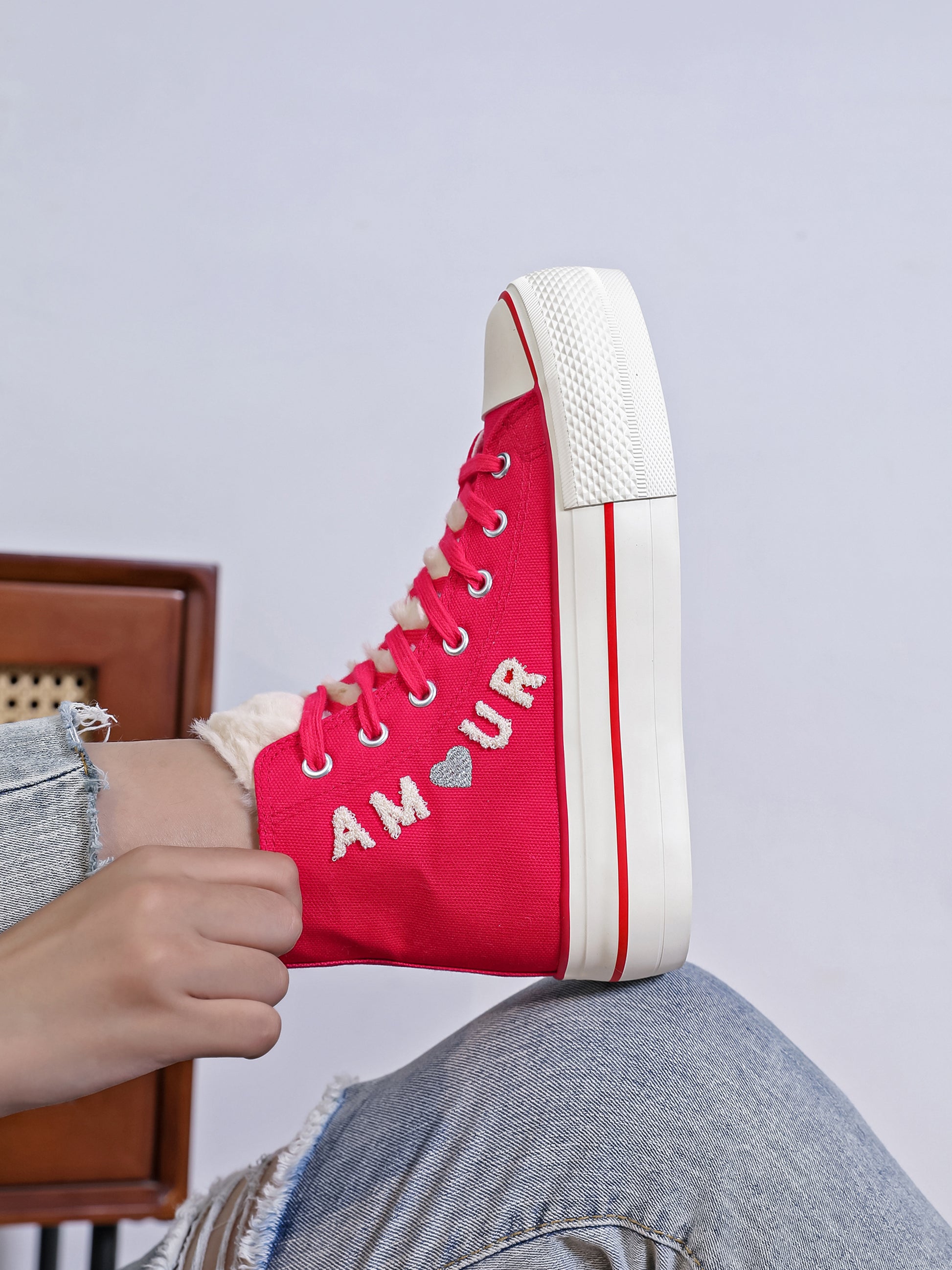 Chaussettes style basket converse rouge